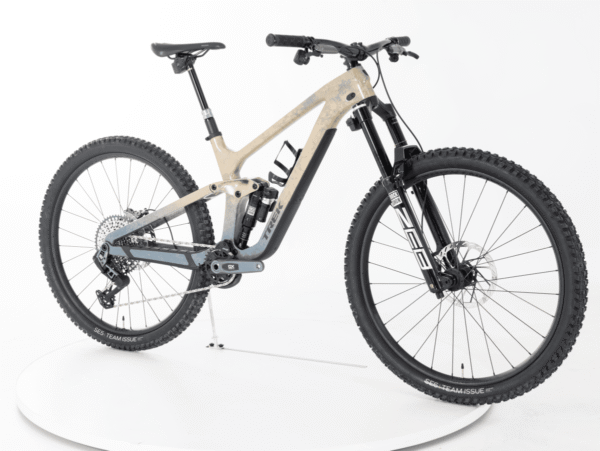 Trek-Slash-SE-Gen-5-2025-For-Sale.png Trek Slash SE Gen 5 2025 For Sale | Fast Shipping Europe