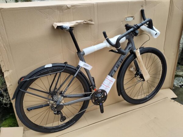 Cube Nuroad Race FE Next-Day delivery within EU